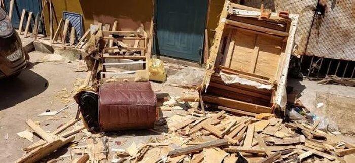 Beruntung Banget!! Dapat Sofa Di Buang Orang, Eh Nemu Emas Sama Uang
