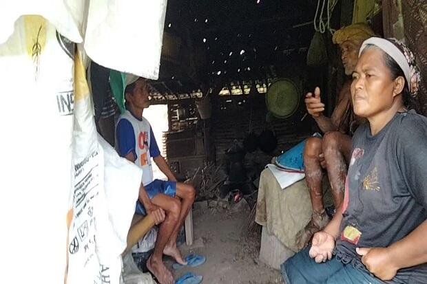 Putus Cinta, Rasdi Pernah Cekik dan Gigit Bapaknya, Kini Tinggal di Kandang Sapi