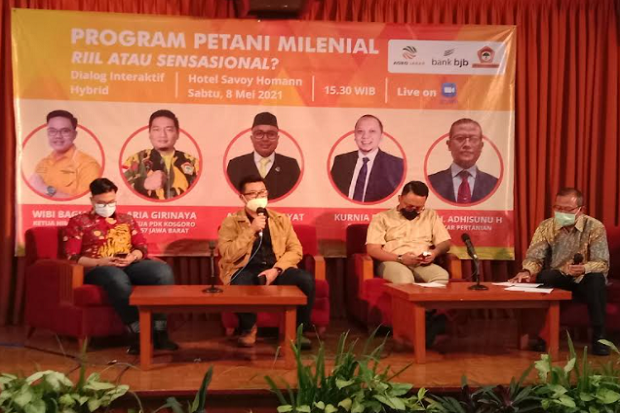 Mahasiswa Kosgoro Minta Ridwan Kamil Wujudkan 100 Ribu Petani Milenial