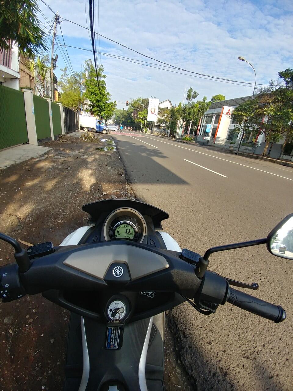 Rindunya Keseruan Mudik Dengan Motor Dan Menikmati Hidangan Laut Segar