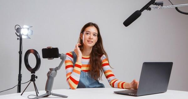 Si Cantik Nan Anggun Hp Spectre X360 14 Lappy yang Pas Buat Para Content Creator