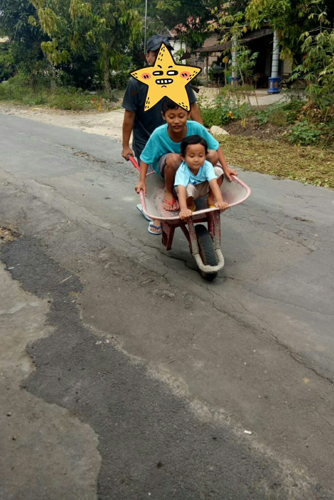 Segudang Kenangan Dan Kerinduan di Desa Kaliwuluh, Dukuh Gedongrejo, Karanganyar