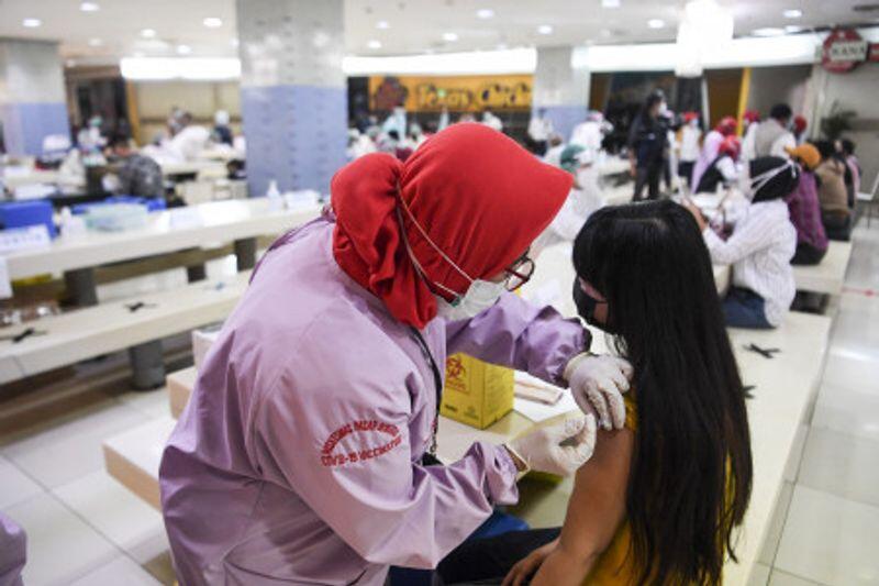 Sebanyak 8.634.546 Penduduk Indonesia Sudah Dapat Vaksin Lengkap