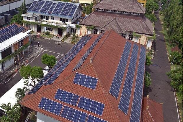 Seperti BRI, Bank Mandiri Terjun ke Pembiayaan PLTS Atap