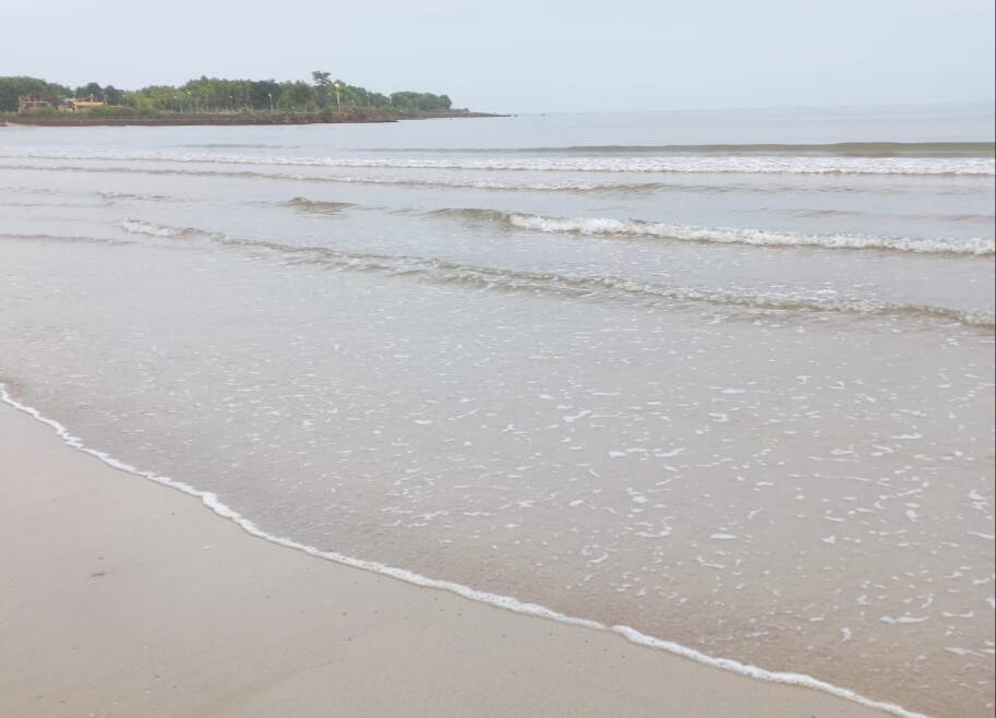 Suasana Pantai Pailus yang Bikin Hati Selalu Merindu