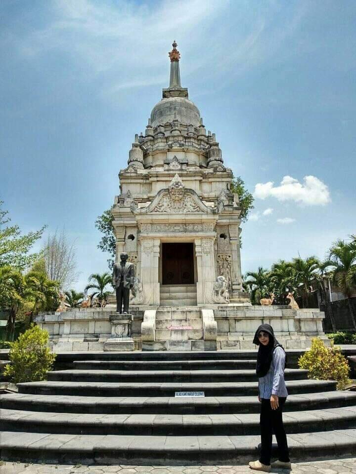 Vihara Dhamma Sundara, Tempat Wisata yang Tenang dan Instagramable di Kota Solo