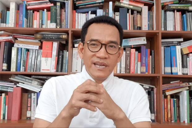 Minta Maaf, Refly Harun Sebut Pemerintahan Jokowi Sering Mengilhami Kritiknya