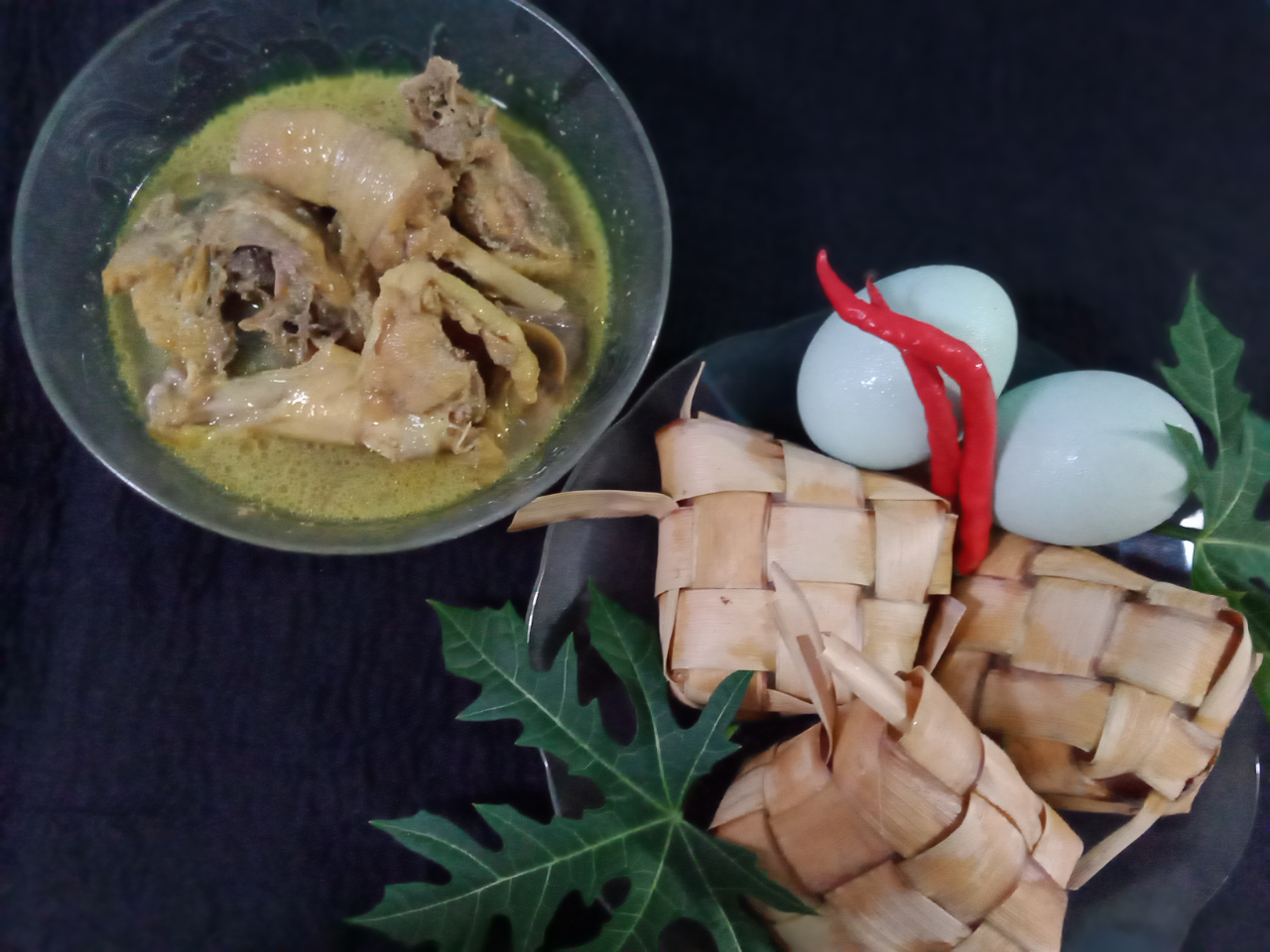 Ketupat Dan Opor Ayam Cara Mudah Dan Simple.