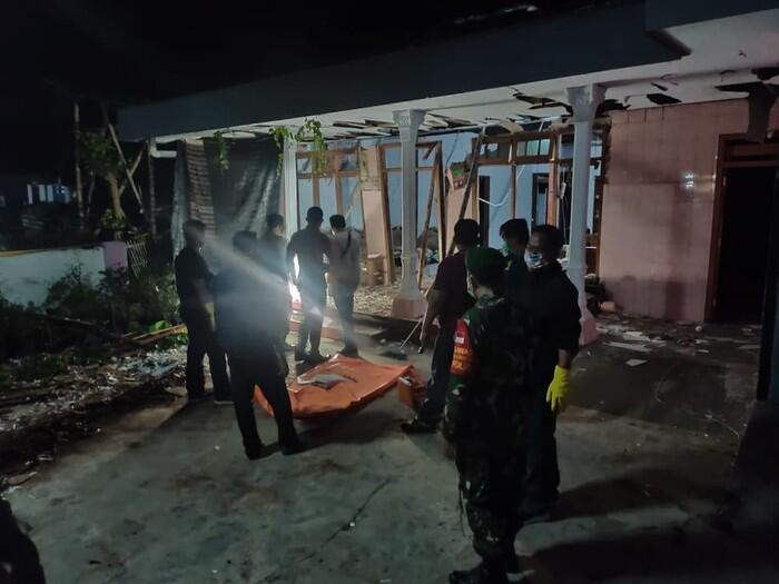 Rakit Petasan Hingga Meledak Tewaskan Seorang Warga Kediri