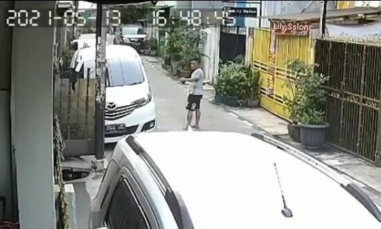 Awas Pencuri Kaca Spion Berkeliaran di Jakarta, Jangan Sembarangan Parkir Mobil