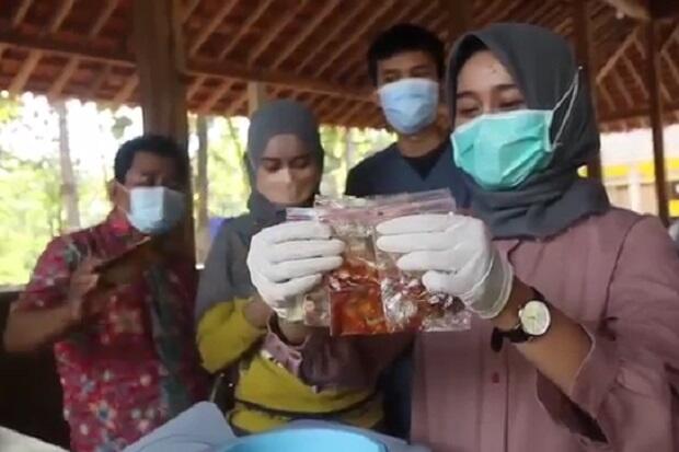 Santap Ikan Bakar dan Sambal, 160 Santri Pondok Pesantren Al I'tishom Keracunan