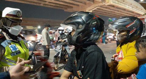 Pemudik Wajib Bawa Surat Bebas Covid-19 Masuk ke Jakarta