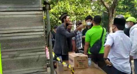 Warga Buka Paksa TPU Tegal Alur, Fadli Zon Sentil Anies Baswedan