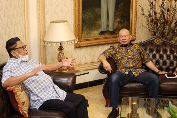 La Nyalla Bertemu OSO, Bahas Soal Aturan Syarat Usung Capres