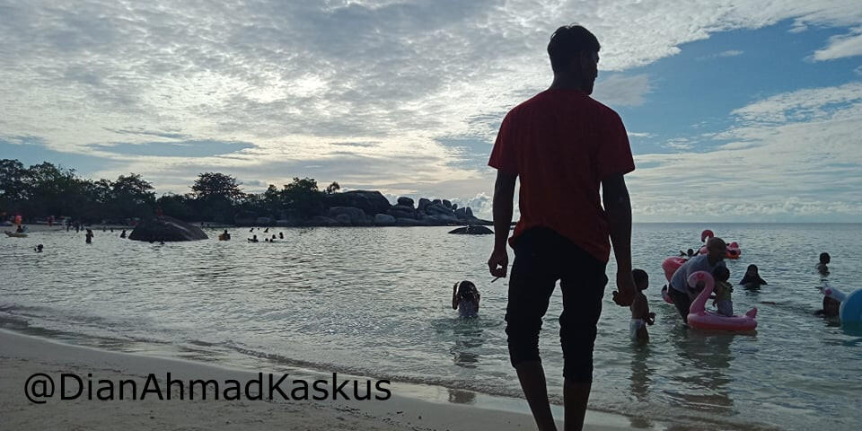 Pantai Tanjung Tinggi, Tempat Hati Merindu Di Saat Lebaran Tiba.