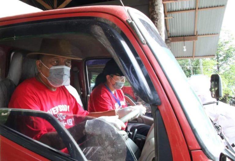 Kenapa Di Jalan Raya, Truk Sering Berjalan Beriringan Dan Susah Disalip?