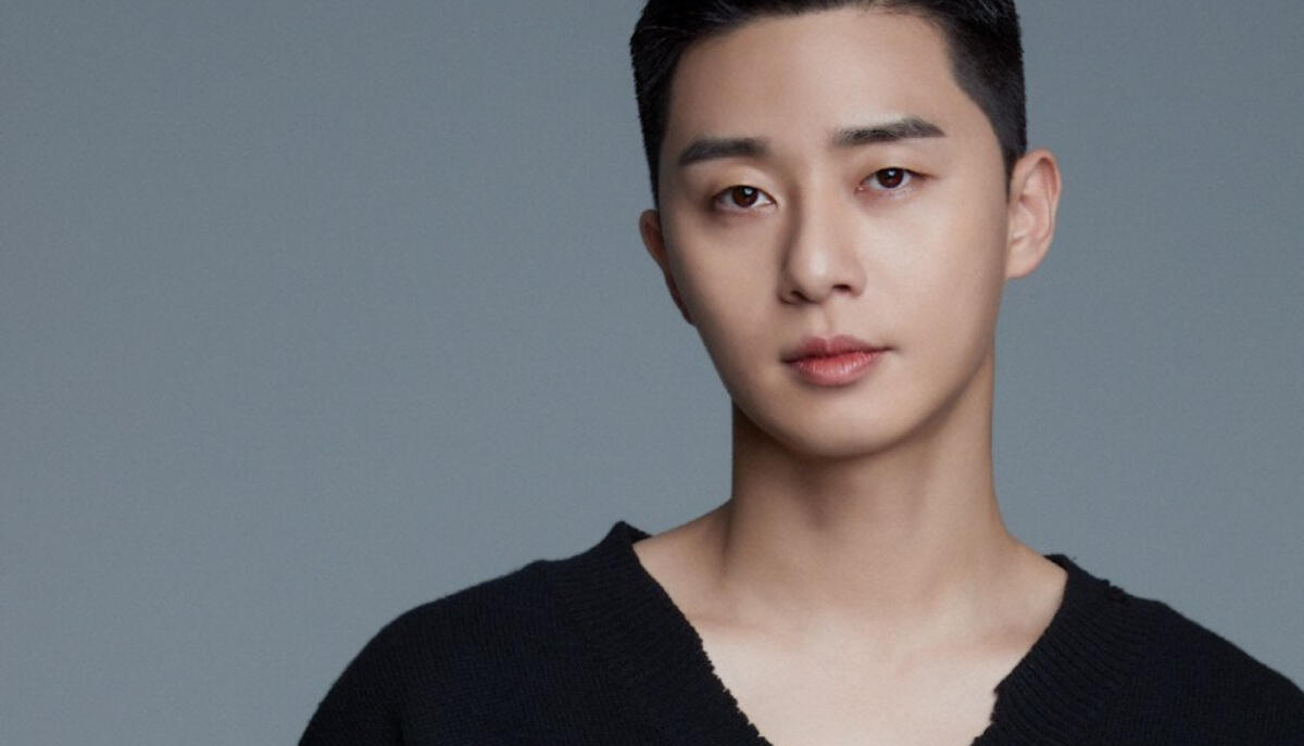 Dapat Label 'Rom-Com Master", Ini Tanggapan Park Seo Joon