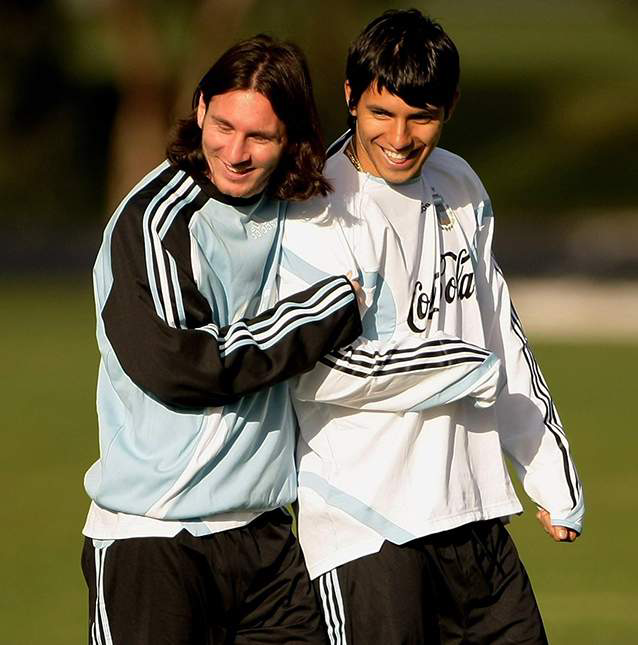 Menengok Persahabatan Bagai Kepompong Ala Messi dan Aguero