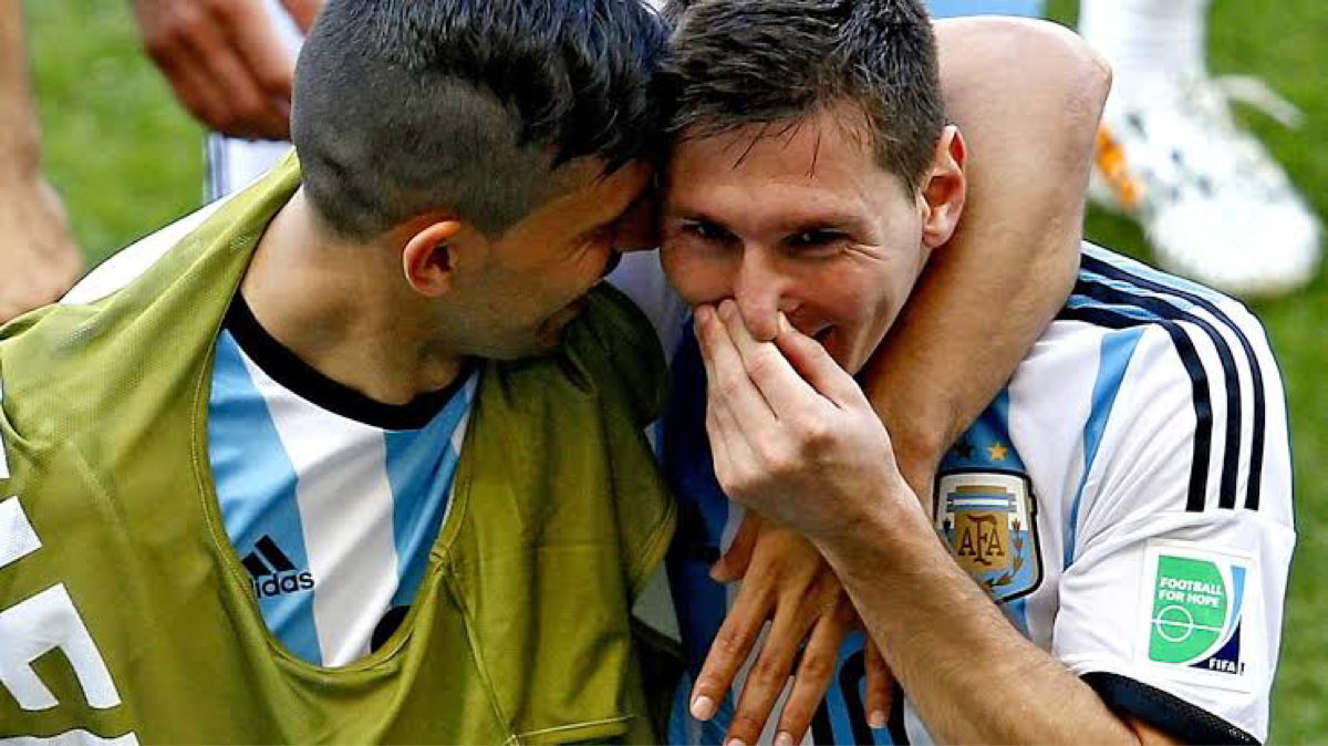 Menengok Persahabatan Bagai Kepompong Ala Messi dan Aguero