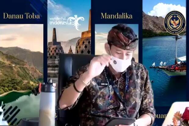 Sandiaga Boyong Program Pengembangan Wisata Bahari ke Situbondo