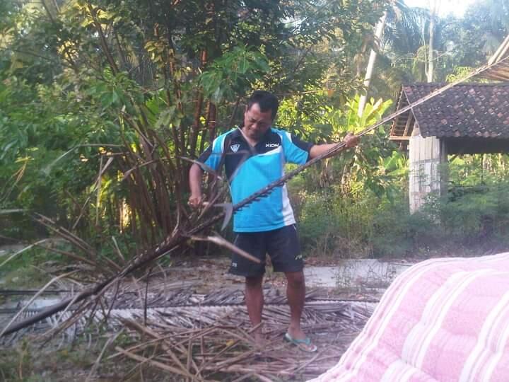 Rumah Simbah Dan Pantai Di Dekatnya, Tempat Hati Merindu Yang Sangat &quot;Ngangeni&quot;