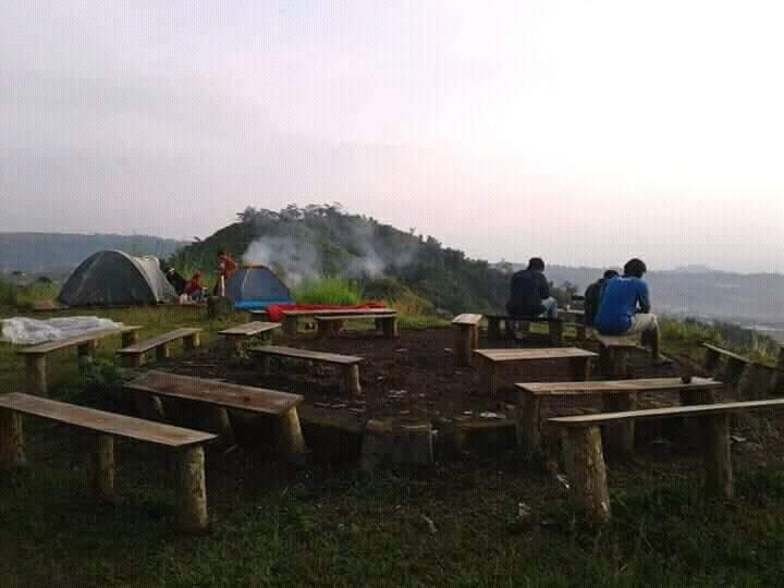 Tak Hanya Gunung Padang, Cianjur Ternyata Memiliki Situs Megalitikum Yang Lain Loh! 