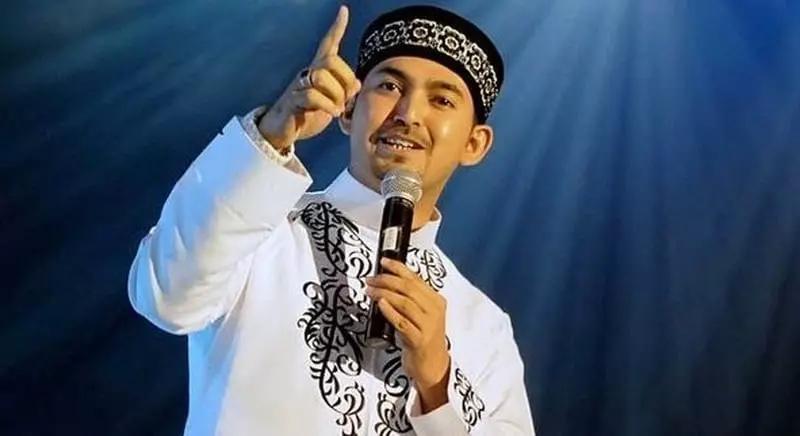 Ustaz Al Habsyi Buat Publik Terkejut, Istri Ungkap Pesan Tak Senonoh ART ke Suaminya