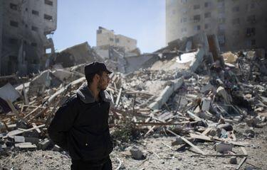 &quot;Beri Kami 10 Menit&quot;, Detik-detik Menegangkan Israel Ledakkan Gedung Al Jazeera
