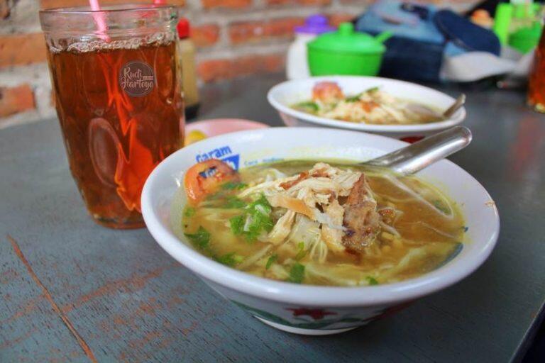 Keindahan Pantai Sodong Bikin Ane Pengen Mudik