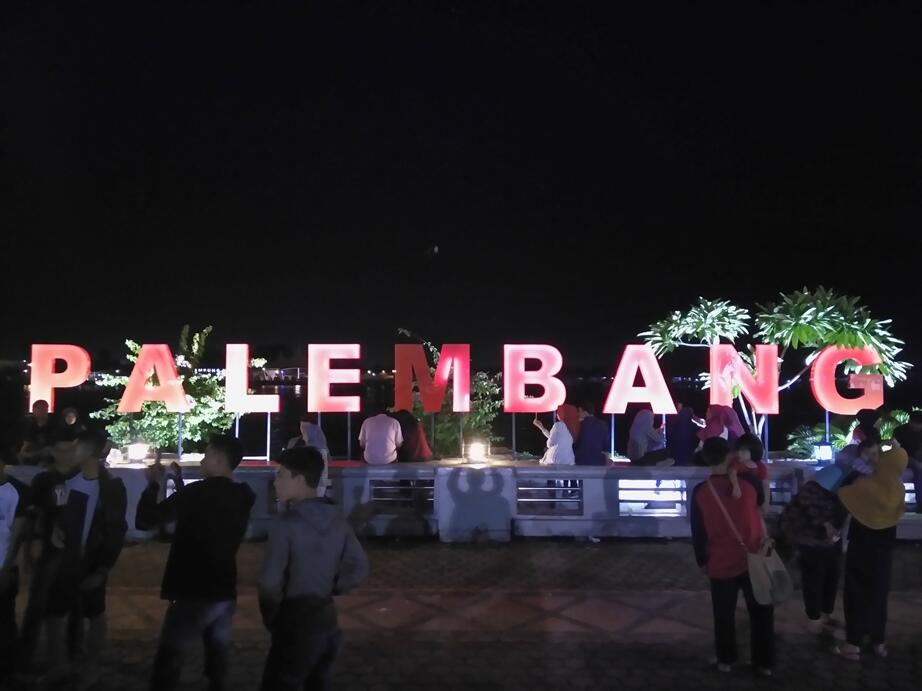 Kenangan di Sudirman Street Palembang, Wong Kito Galo Kumpul Sini