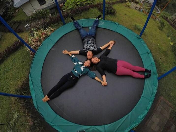 Pengen Camping Mewah Ala Sultan? Trizara Resorts Lembang Bandung Wajib Dicoba