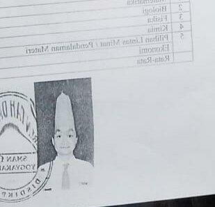 NGAKAK BANGET! HASIL FOTOCOPY GAGAL, JADI BIKIN FOTO KTP JADI MIRIP HANTU