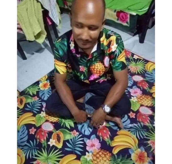 4 Momen Kebetulan yang Bikin Orang-orang Berpikir Dua Kali Untuk Memilih Pakaian