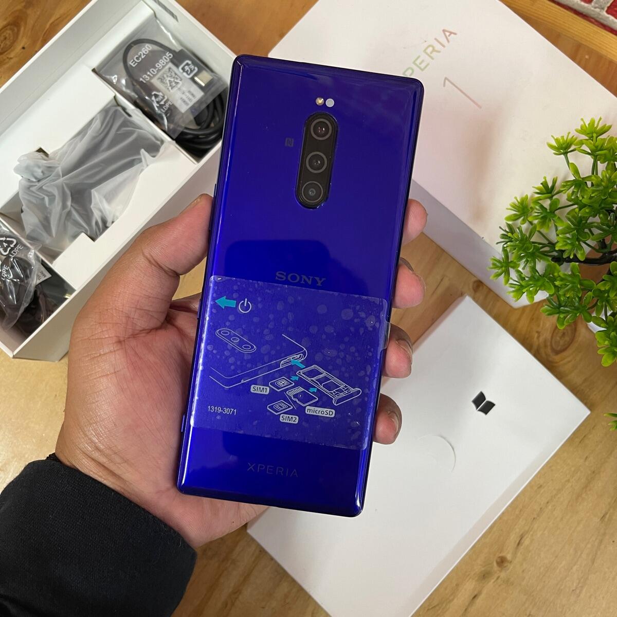 Jual Sony Xperia 1 Global Dual Sim 6/128GB Mulus Fullset