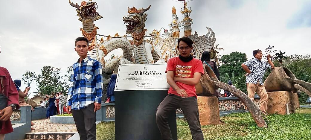 Tugu Rato Nago Besanding, Lokasi Wisata Estetik Ikon Tulang Bawang Barat, Lampung