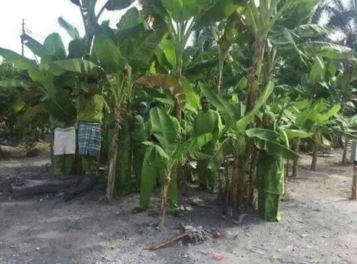 4 Momen Kebetulan yang Bikin Orang-orang Berpikir Dua Kali Untuk Memilih Pakaian