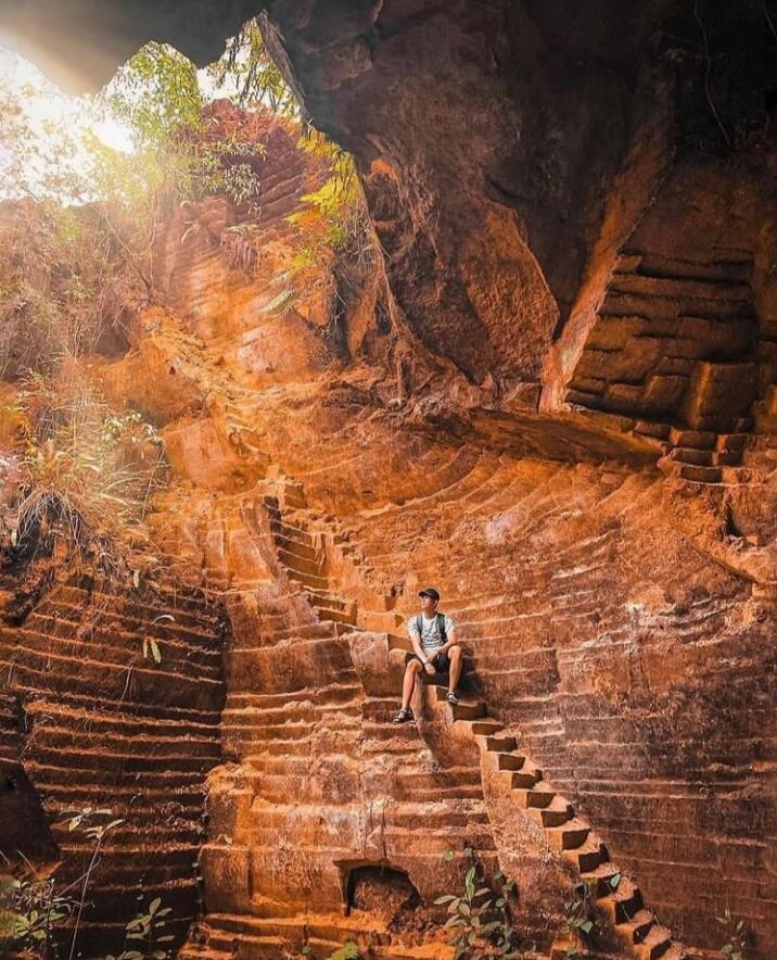 Bukit Kapur Arosbaya, Destinasi Wisata Unik dan Eksotik di Madura