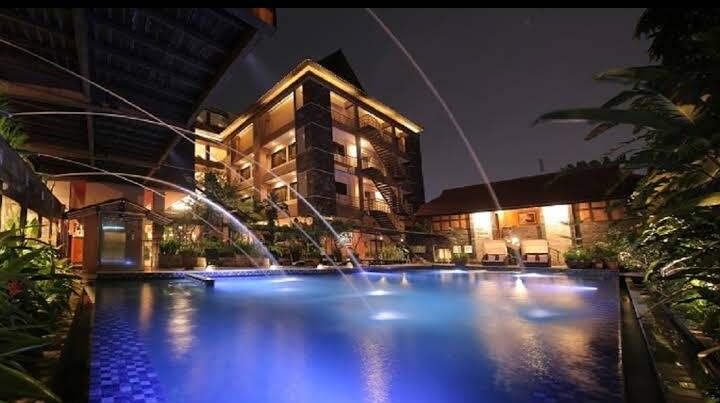 Hotel Bernuansa Bali di Bandung, ke Sini Saja gan!
