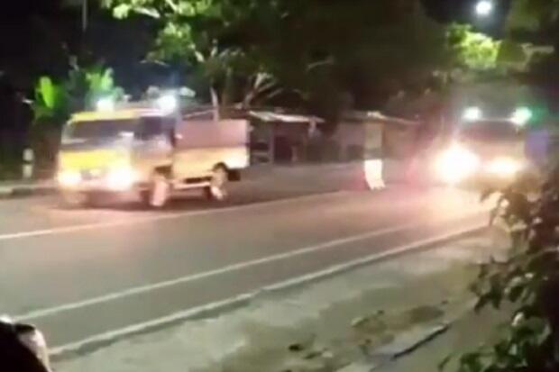 Video Viral Anak-anak Kemudikan Truk Balapan di Jalan Raya Gemparkan Pacitan