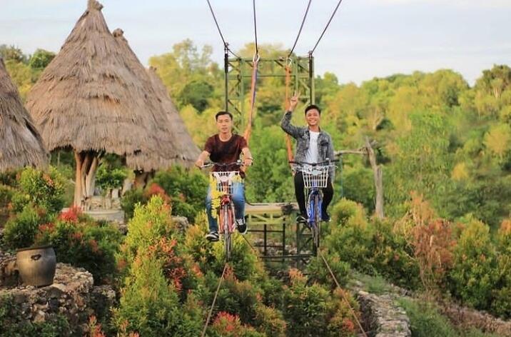 Boekit Tinggi Daramista, Destinasi Wisata Bak Negeri Dongeng di Madura