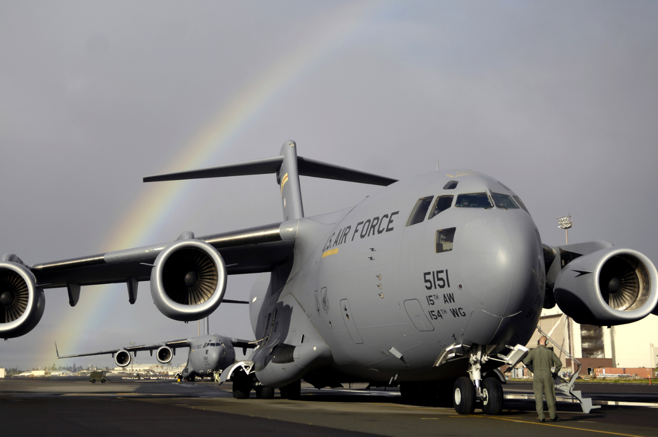 The Air Force Discovered How to Turn Cargo Planes Into Bombers