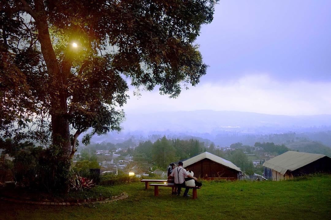 Camping dengan Fasilitas Lengkap Hanya di Trizara Resorts Glamping
