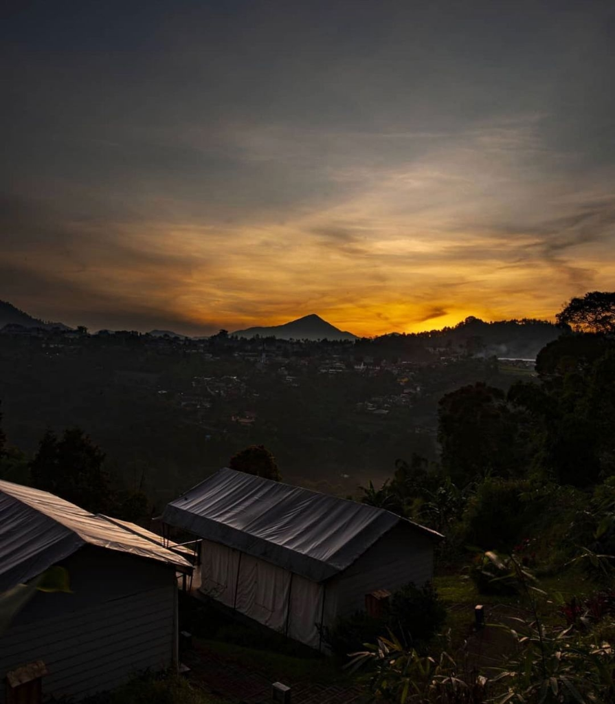 Camping dengan Fasilitas Lengkap Hanya di Trizara Resorts Glamping