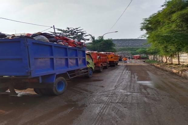 Gunungan Sampah Lebaran di Kabupaten Bekasi hingga 40 Persen