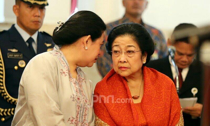 Sepertinya Ada Restu Mega dan Puan di Balik Serangan Pacul kepada Ganjar