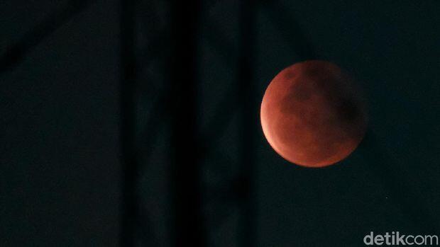 Ini Wujud Fase Puncak Gerhana Bulan Total Super Blood Moon!