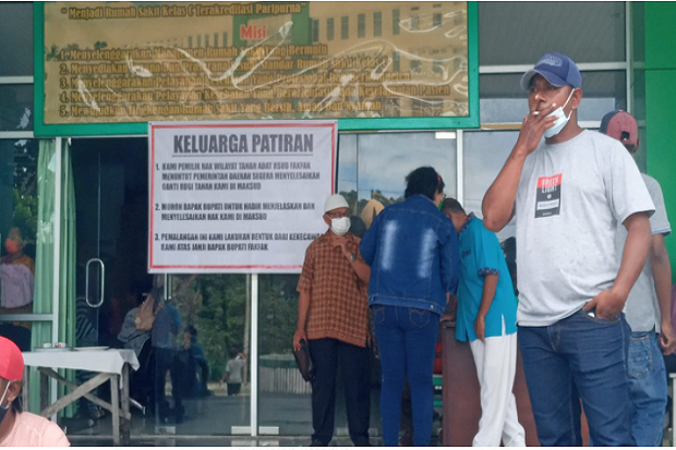 Ganti Rugi Belum Beres, Pemangku Hak Ulayat RSUD Fakfak Palangi Pintu Masuk