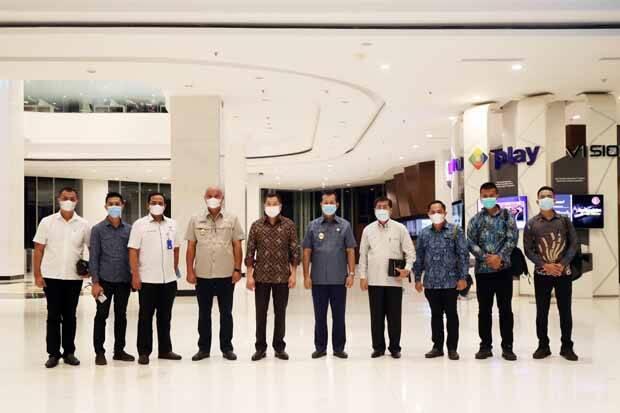 Ingin Majukan Nias Utara, Bupati Amizaro Waruwu Temui Hary Tanoesoedibjo