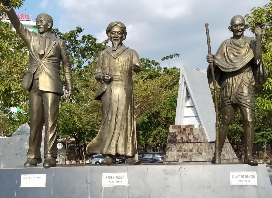 Pesona Pantai Losari, Ikon Wisata Andalan Kota Makassar