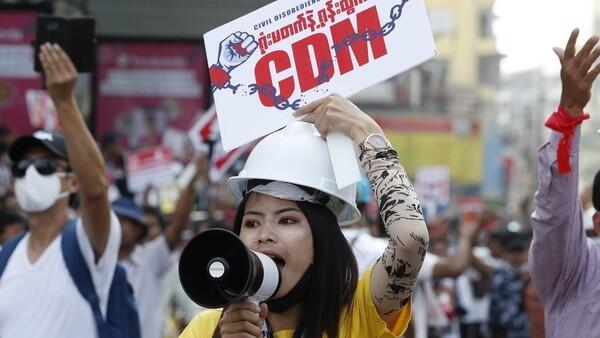 ASEAN Menentang Usulan Embargo Senjata ke Myanmar